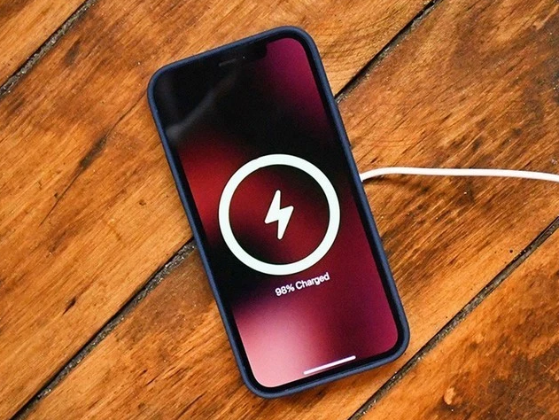 大城苹果手机维修分享iPhone 12可以随便充电吗 